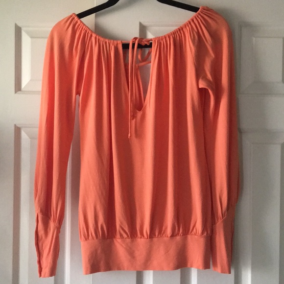 2b Bebe. Long sleeve top - Picture 2 of 5